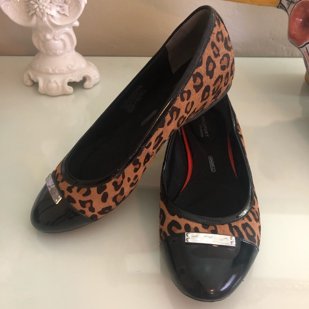 ROCKPORT leopard flats